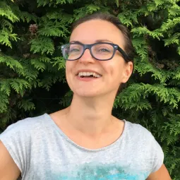 Ms Ola, lektorka, współzałożycielka szkoły